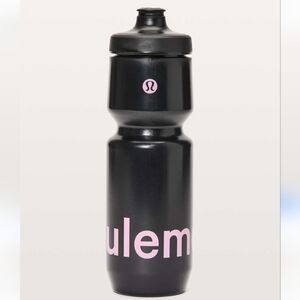 Lululemon Purist Cycling Water Bottle *26 oz Black / Purist Wordmark Misty Pink